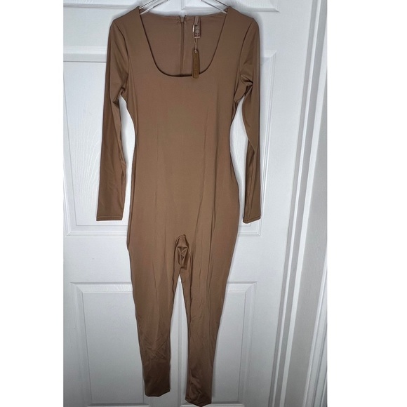 NWT Skims Scoop Neck Jumpsuit Bodysuit Large Sienna - Picture 2 of 8